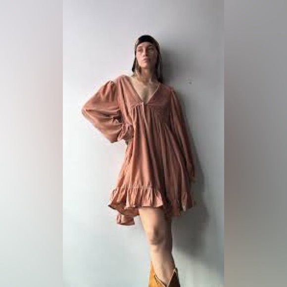 Free People Dresses & Skirts - NEW Free People Estella Dress Velvet Babydoll Tuffled Size Small